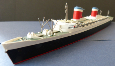 Ship Model US Liner United States - Scale 1 : 1250  !