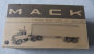 Preview: First Gear Modell 1:34 - R Model LKW Mack / Briggs in OVP