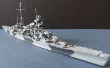 Neptun Modell schwerer Kreuzer Admiral Hipper 1:1250 ! Gesupert in Tarnbemalung