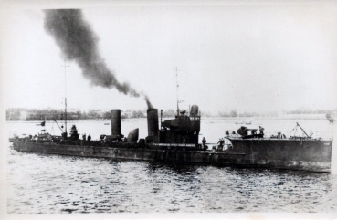 Postcard of Torpedoboat V 106 - German imperial Navy , 1. World War