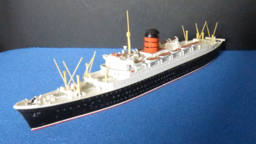 Albatros Modell des Kreuzfahrtschiff Saxonia der britischen Cunard Line