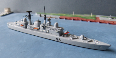 Ship Model ( 1:1250 ) Royal Navy : Destroyer Manchester from 1982