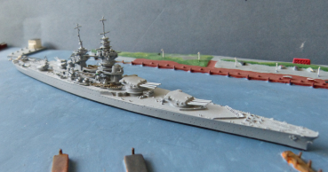 Neptun Ship Model 1401 Scale 1:1250 - French Navy 2. World War Battleship Richilieu