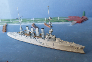 Ship Model Scale 1:1250 : imperial german Navy - First World War Cruiser Scharnhorst