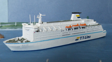 Albatros AL 132 Ship Model 1 : 1250 german Ferry Peter Pan TT Line