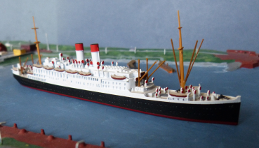 Mercator Ship Model 547 german Passenger Steamer Cap Finisterre 1 : 1250 Hamburg South Shipping Line
