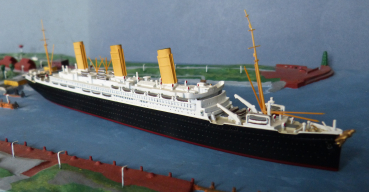 Mercator M 418 Ship Model Steamer  Liner Imperator Hapag Scale 1:1250