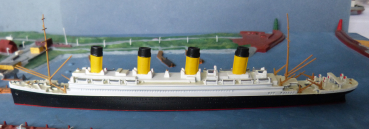 Preview: Mercator Modell 404 Dampfer Passagierschiff Titanic 1:1250 White Star Line