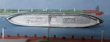 Preview: Neptun Modell N 1394 Frachtschiff Typ Liberty 1 : 1250 US Navy 2. Weltkrieg
