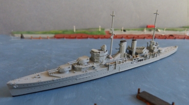 Neptun Ship Model : Royal Navy 2. World War Cruiser HMS Exeter