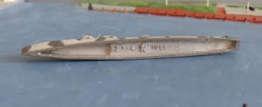 Neptun Ship Model 1065 - German 2. World War Destroyer Z 1 - 4 , 1:1250 - camouflaged