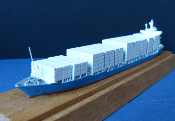 Ship Model Cargo Wessel / Container Ship Mare Ibericum !