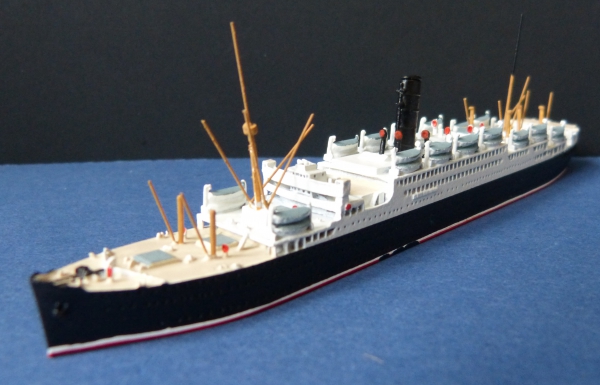 AL ( Albatros ) Modell des Dampfers Tuscania - Anchor Line , 1:1250 !