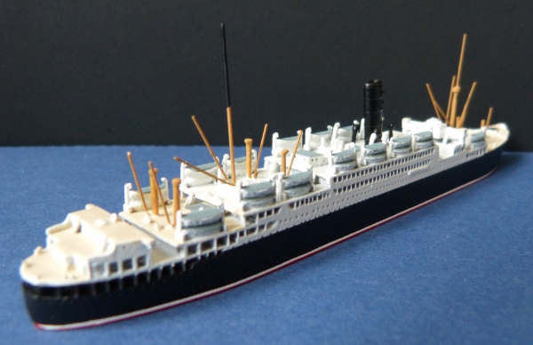 AL ( Albatros ) Modell des Dampfers Tuscania - Anchor Line , 1:1250 !