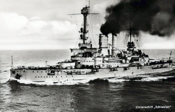 Postcard Lineship Schlesien , German imperial Navy !
