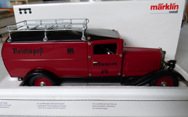 Märklin Model Nr. 1989 : old Reichspost Truck