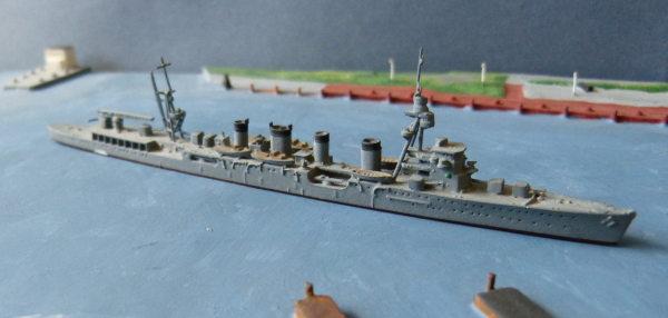 Neptun Modell 1 : 1250 Kreuzer Naka - kaiserliche Japanische Marine !