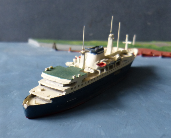 Ship Model british Yacht / MS Alexander - 1 : 1250 !