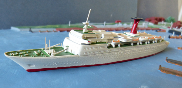 Hansa Modell Nr. 172 - Kreuzfahrtschiff TS Hamburg - Maßstab 1:1250