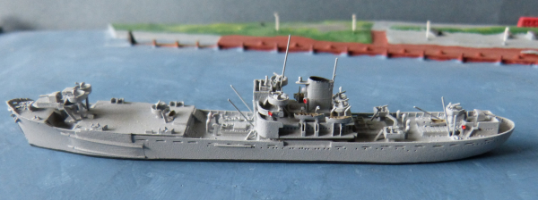 Neptun Modell 1 : 1250 - Sperrbrecher Tamo / deutsche Kriegsmarine