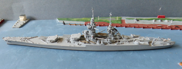 Neptun Ship Model 1401 Scale 1:1250 - French Navy 2. World War Battleship Richilieu