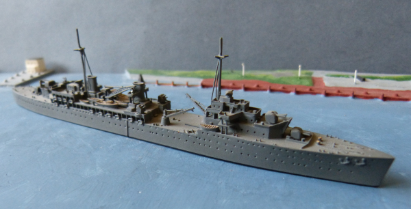 Neptun Ship Model - 1:1250 , Royal Navy - Repair Ship Tyne