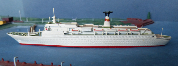 Hansa Modell S 172 Kreuzfahrtschiff Passagierschiff Maxim Gorkiy Maßstab 1:1250