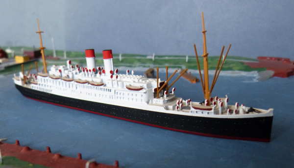 Mercator Ship Model 547 german Passenger Steamer Cap Finisterre 1 : 1250 Hamburg South Shipping Line