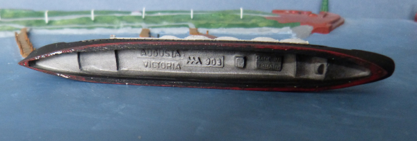 Navis 903 Ship Model Steamer Passenger Ship Auguste Victoria Hapag - 1:1250