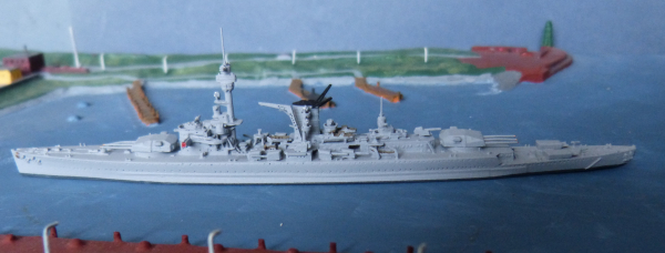 Neptun Modell Panzerschiff Deutschland , Maßstab 1 : 1250  - deutsche Kriegsmarine