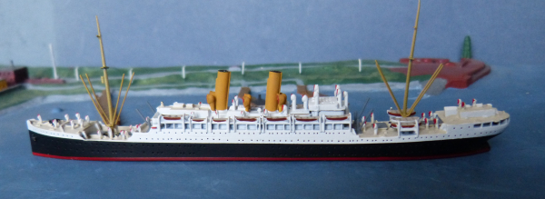 Mercator Modell 484 - Dampfer Passagierschiff Blücher - Reederei HAPAG 1:1250