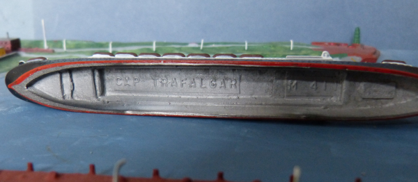 Mercator Metall Modell : Dampfer Cap Trafalgar , Maßstab : 1: 1250 - Hamburg Süd