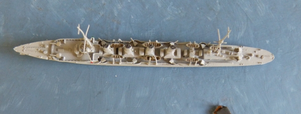 Navis / Neptun Ship Model Scale 1:1250 : imperial german Navy - First World War Cruiser Karlsruhe