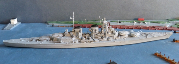 Neptun Ship Model 1000 : German 2. World War Battle Ship Project H Class - Scale 1:1250