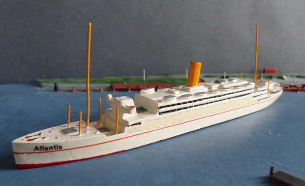 Wiking Modell 415 MS Atlantis Maßstab 1:1250 - Passagierschiff Dampfer