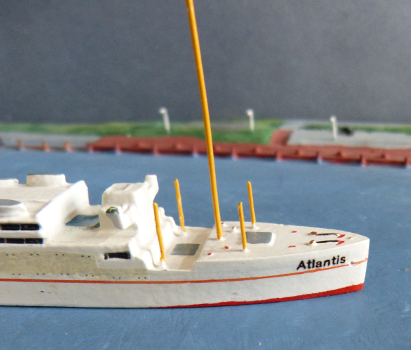 Wiking Modell 415 MS Atlantis Maßstab 1:1250 - Passagierschiff Dampfer
