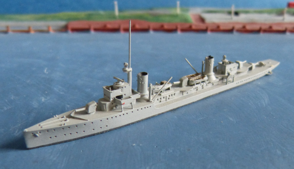 Neptun Ship Model 1053 German 2. World War Training Ship Bremse Scale 1:1250