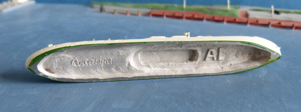 AL 109 Albatros Modell Frachter Kühlschiff Quadriga Maßstab 1:1250