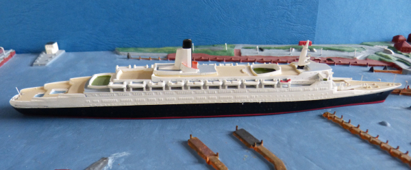 Hansa Modell S 200 Passagierschiff TS Queen Elizabeth 2 Maßstab 1:1250 Cunard Line
