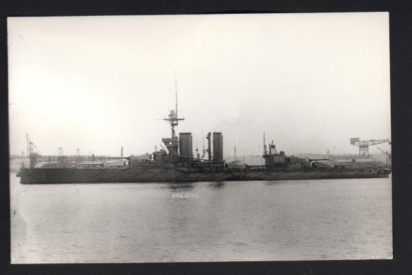 Fotokarte vom Schlachtschiff Ajax !